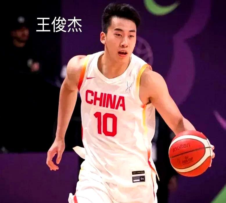 内蒙古男篮再战告捷，展现团结拼搏的精神的简单介绍