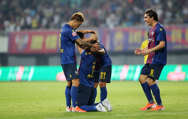 上海申鑫客场一球小胜武汉卓尔，积分追赶